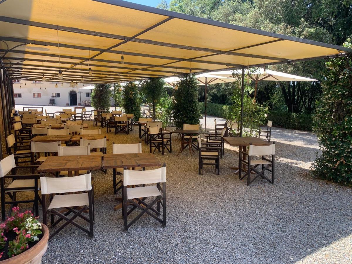 Incantevole Borgo Con Piscine Colleoli Exterior photo